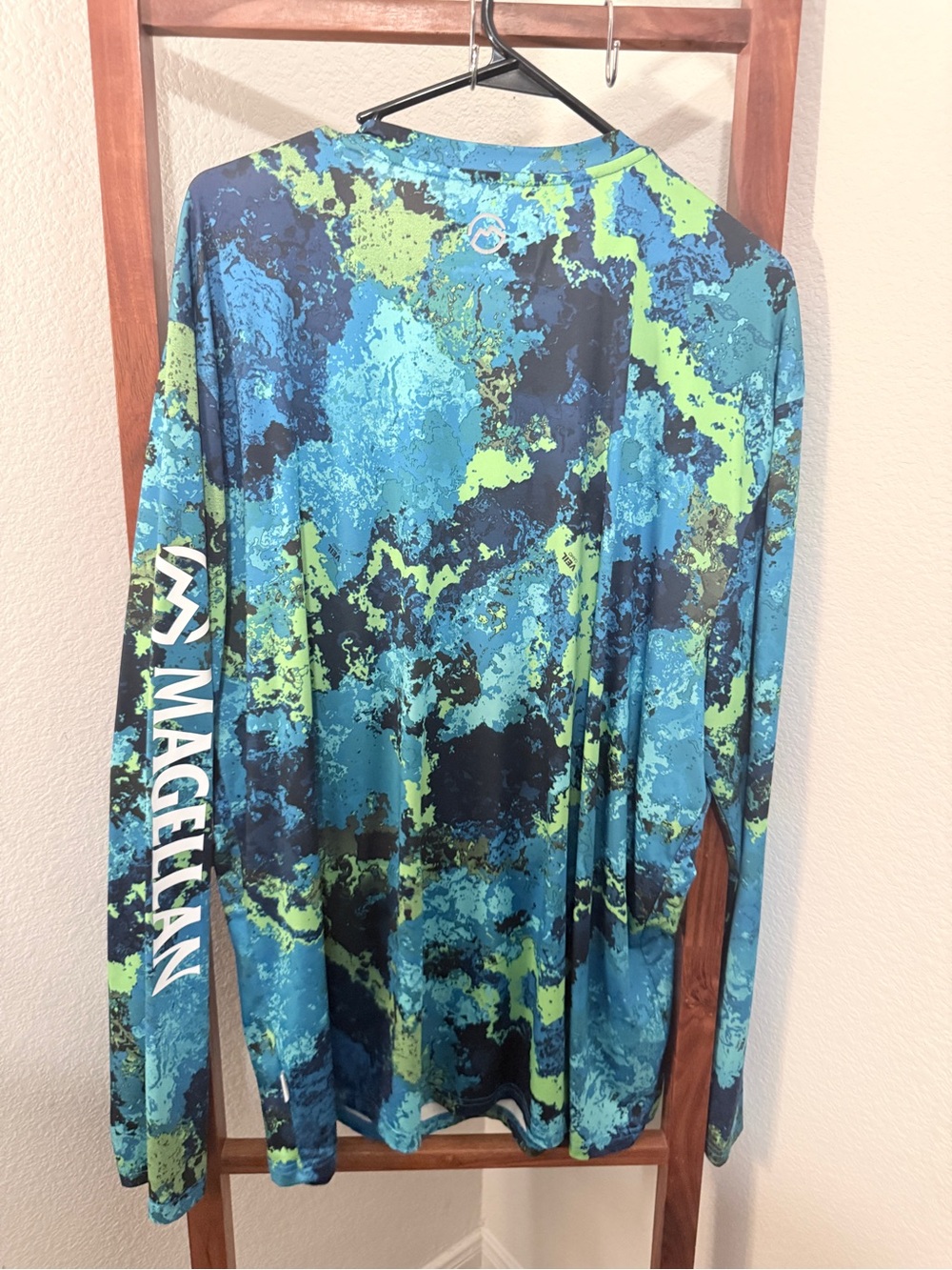 Magellan Outdoors 2 Blue & Green Long-Sleeve Performance Tees - Picture 6 of 7